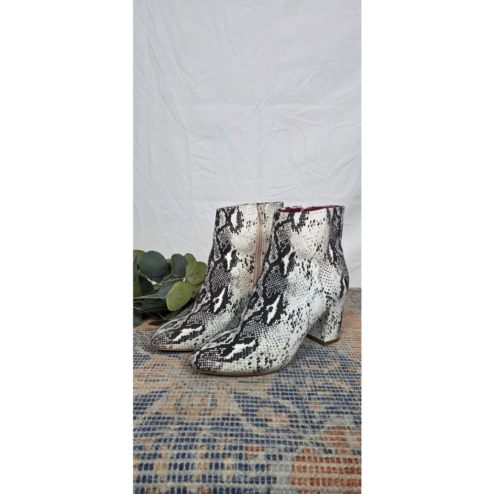 Band Of Gypsies Snakeskin Ankle Boots Size 8.5
